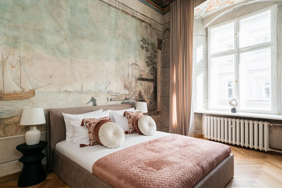 Bed, Day, View (from property/room), Photo of the whole room, Decorative detail, Bedroom, heating, internet