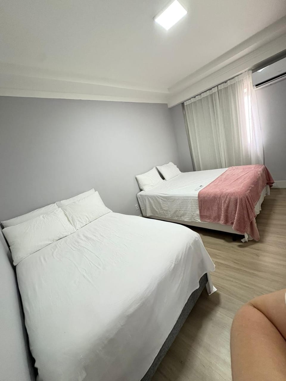 Apto com garagem e ar Apartment in Goiania