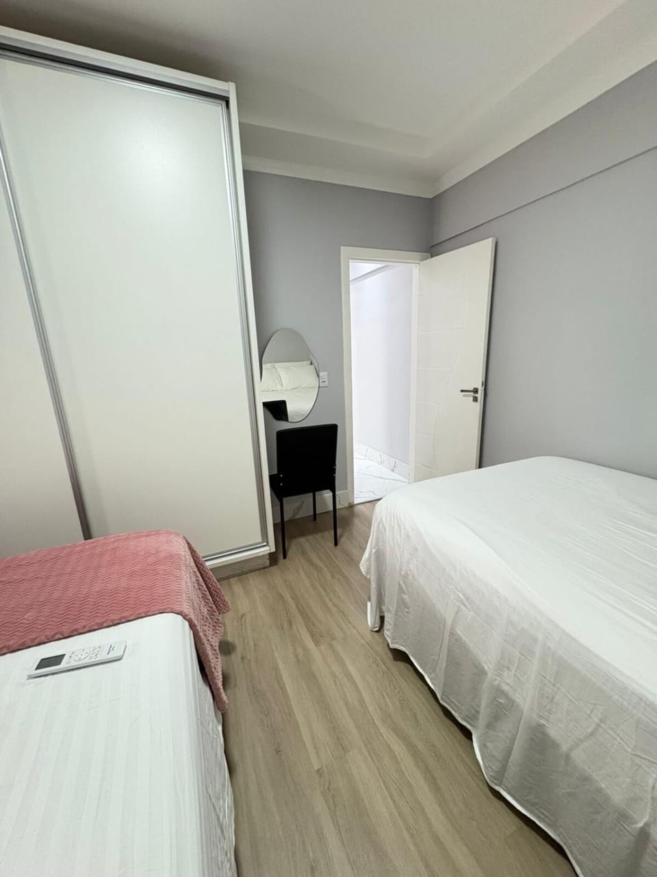 Apto com garagem e ar Apartment in Goiania