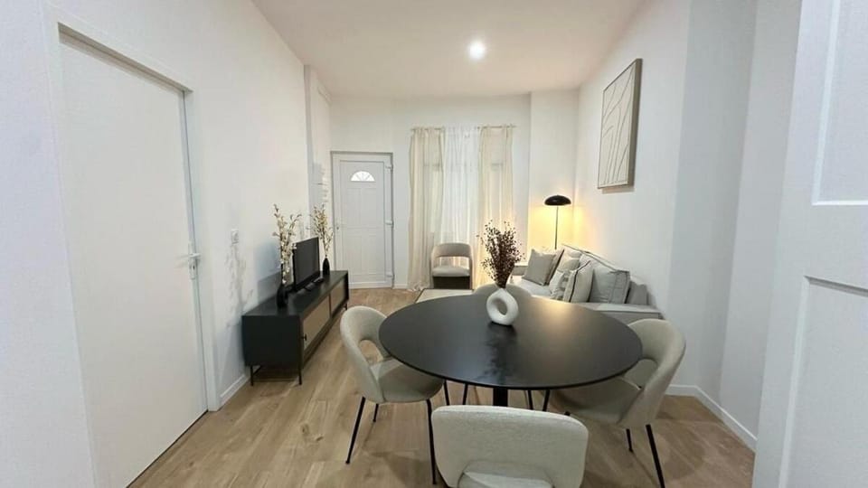 76 St Pierre - 1 Bedroom - Vaise Apartment in Lyon