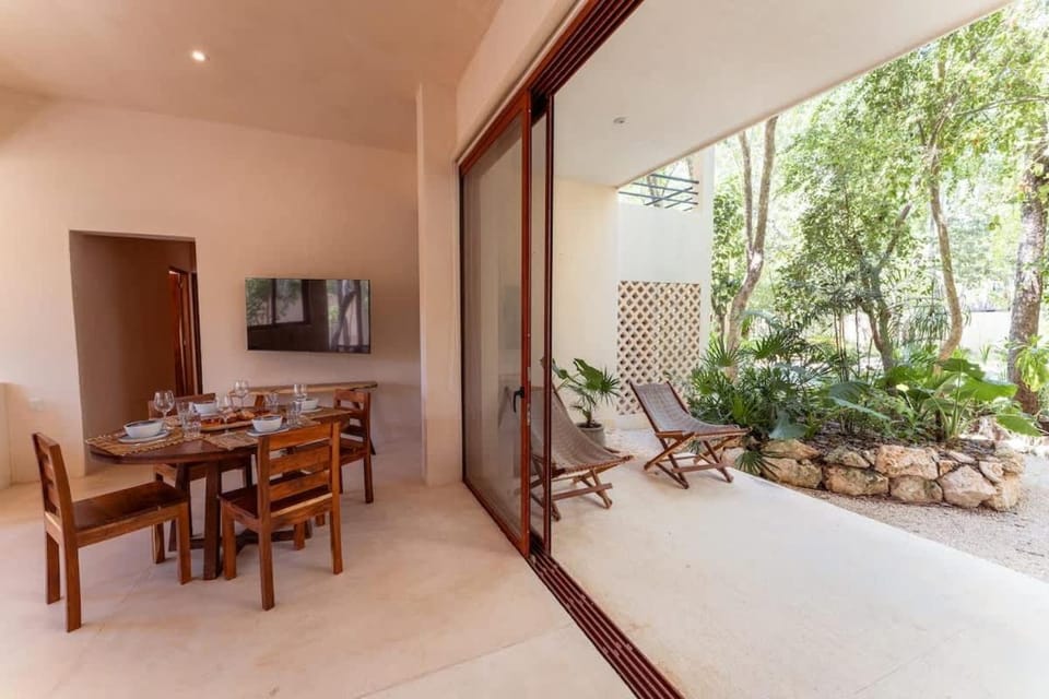 Private 9BR Luxury Compound with private Plunge Pools House in Tulum