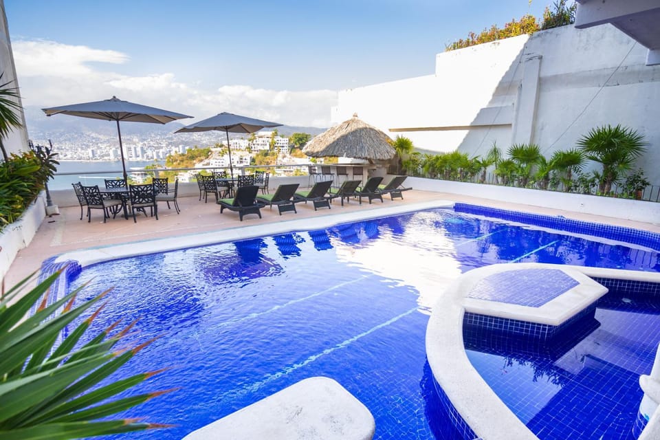 Balcony/Terrace, Swimming pool, Swimming pool