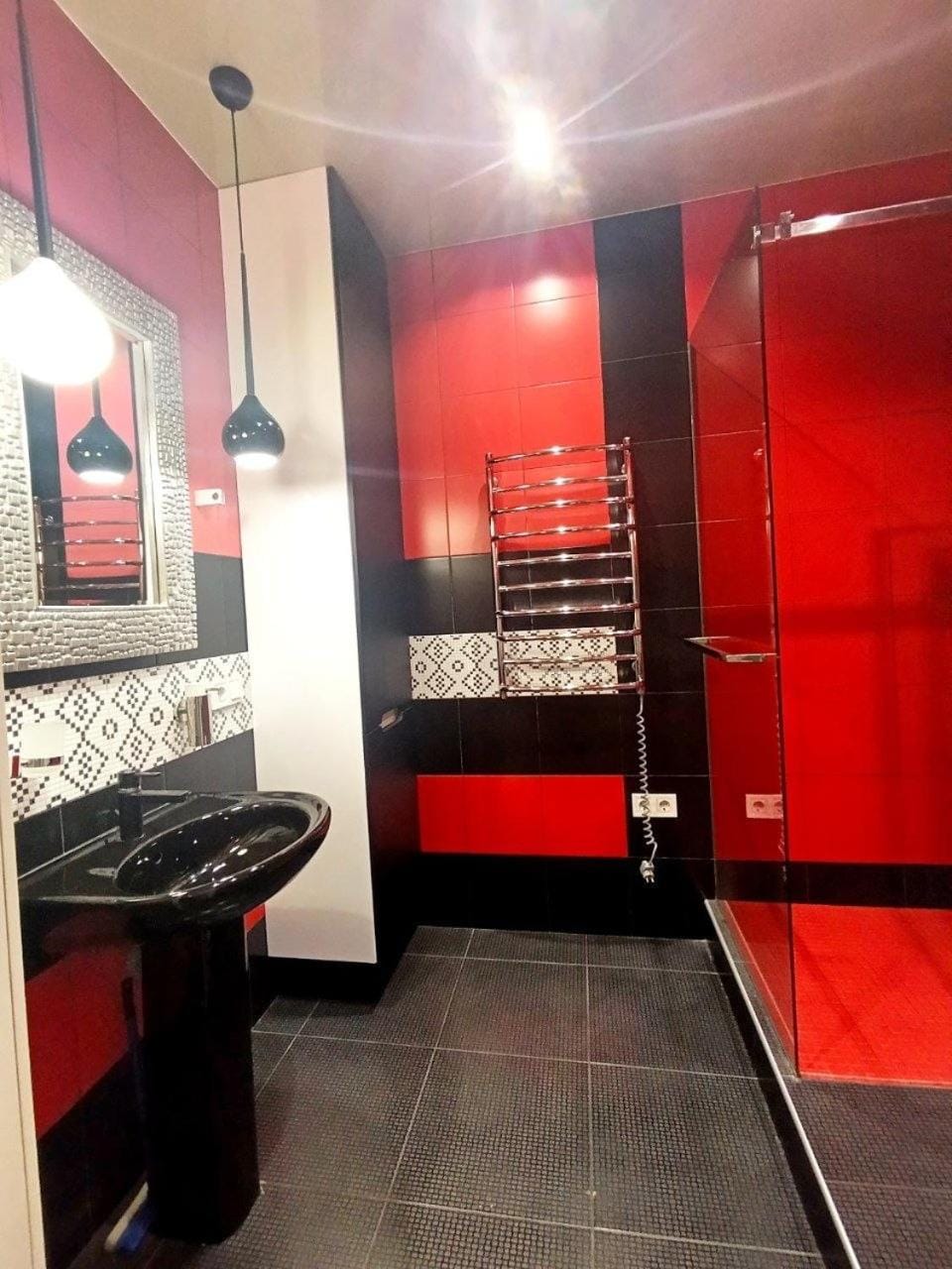 Сдам Secret Red ViP Апартаменты , центр рядом Мост Сити Apartment in Dnipro