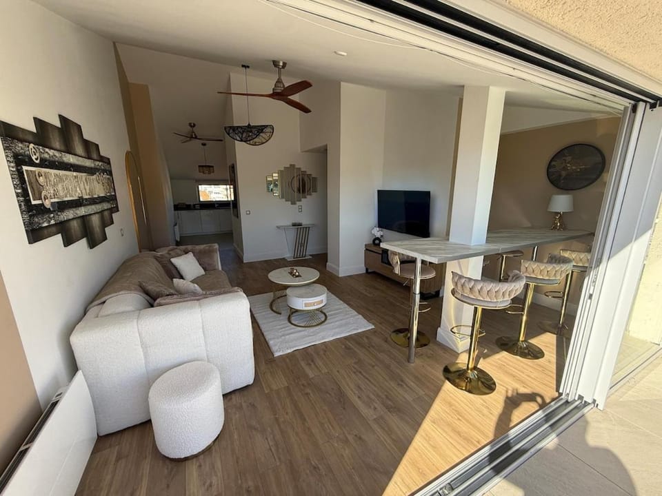 Roof top Luxe Cannes Apartment in Cannes