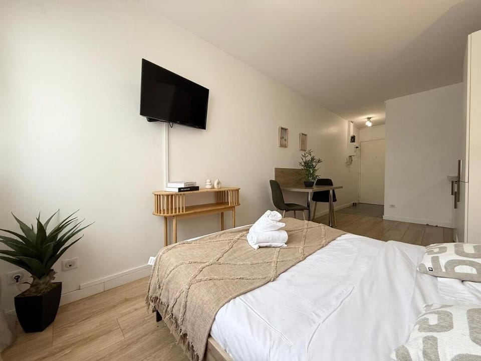 Wette Fays - Studio - Caluire et Cuire Apartment in Caluire-et-Cuire