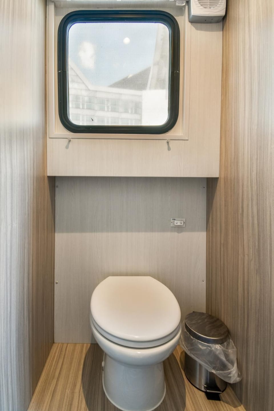 New houseboat center Amsterdam 'Saiter' Docked boat in Amsterdam