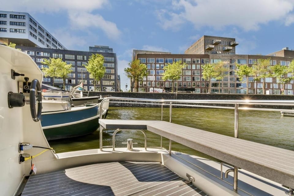 New houseboat center Amsterdam 'Saiter' Docked boat in Amsterdam