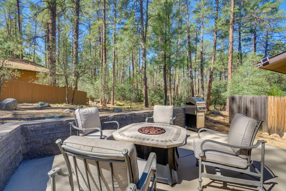 Prescott Retreat w/ Community Perks, Near Downtown House in Prescott