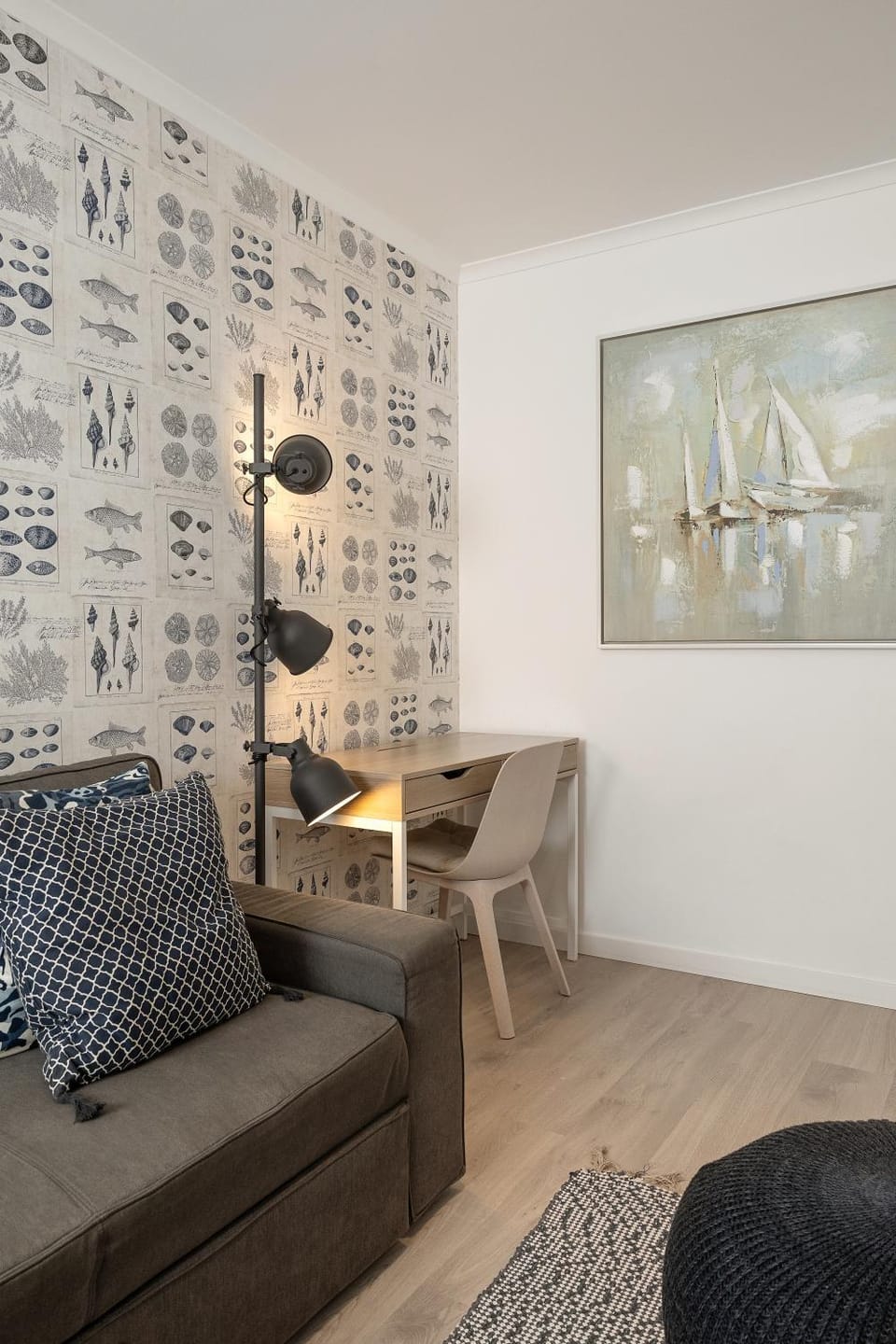 Communal lounge/ TV room, Living room, Decorative detail, Seating area