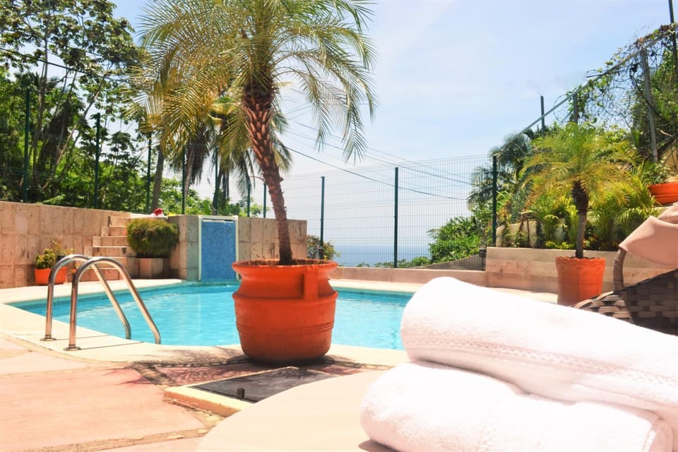 Day, Natural landscape, Summer, Swimming pool, Swimming pool