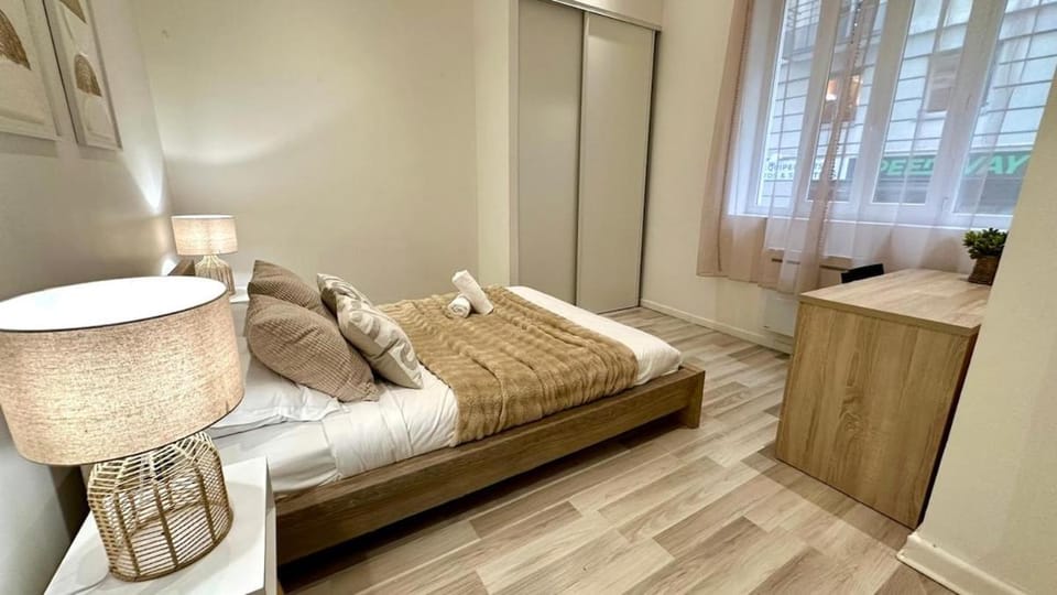 Humility - 1 Bedroom - Close to Pardieu Apartment in Lyon