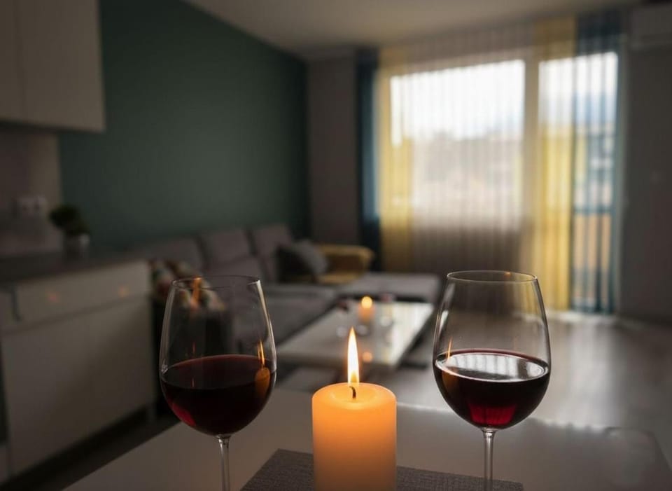 Cozy Central Apartment-Welcome Coffee and Wine Apartment in Sofia