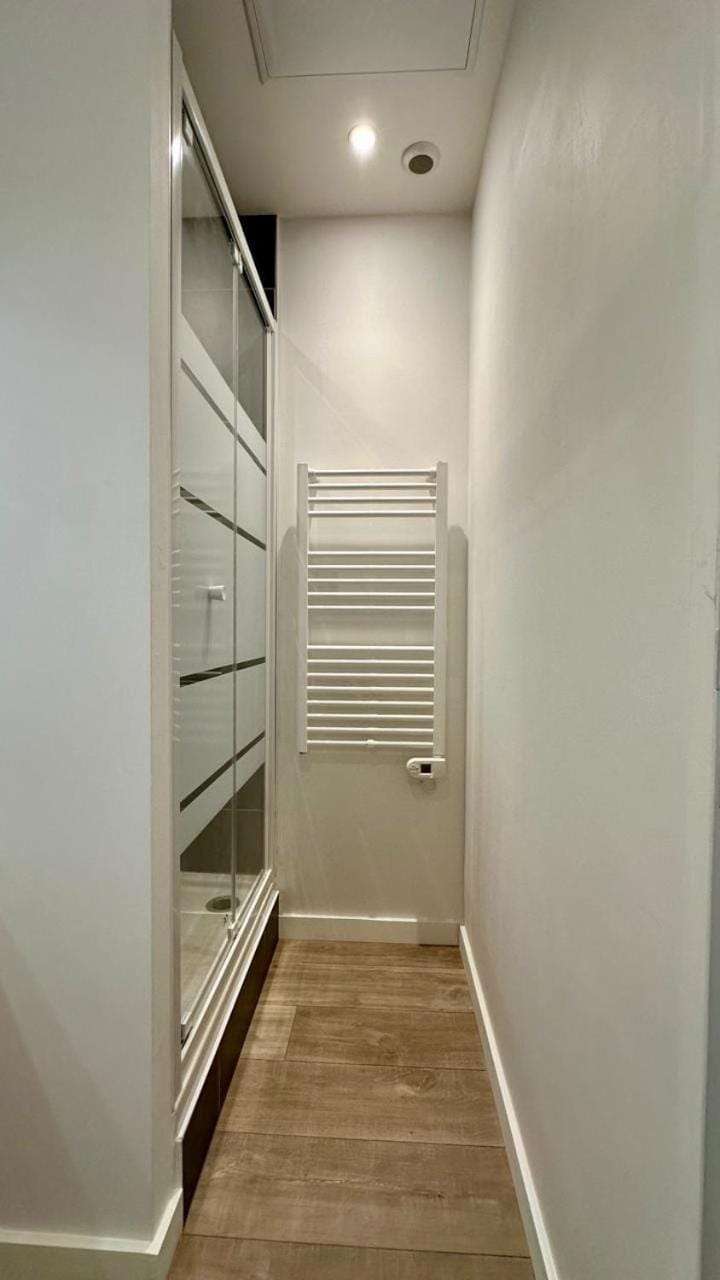 République - 2 Bedrooms - Skyscraper Apartment in Villeurbanne