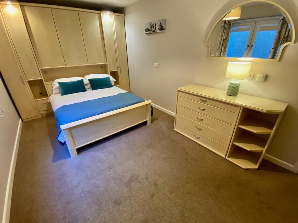 Bed, Bedroom, wardrobe