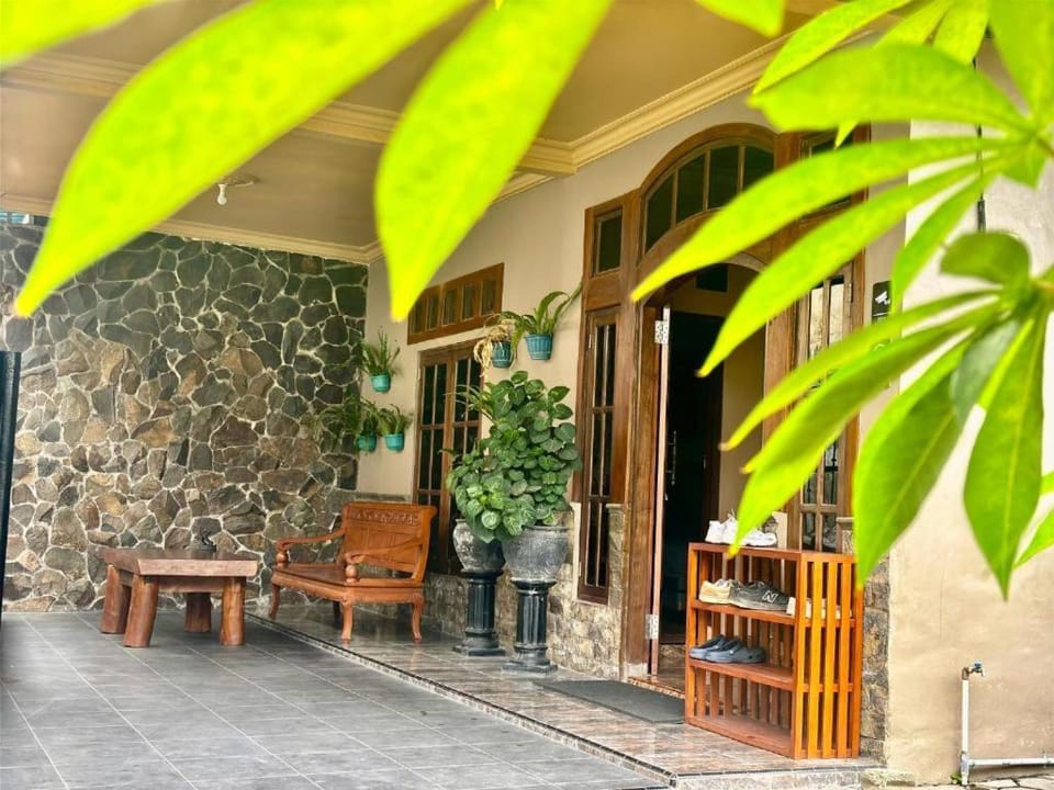 Good Feeling Ijen Banyuwangi Hostel in East Java