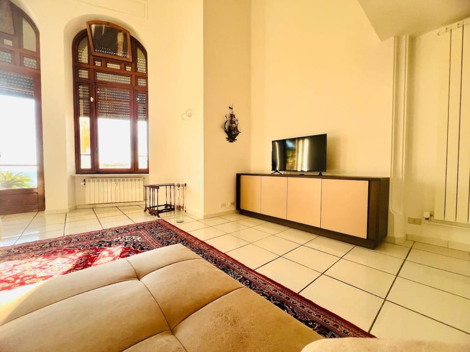 Devachan Luxury Suite - Sanremo Apartment in Sanremo
