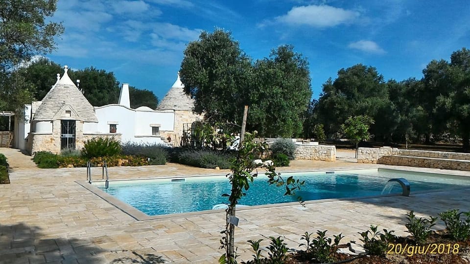Property building, Swimming pool