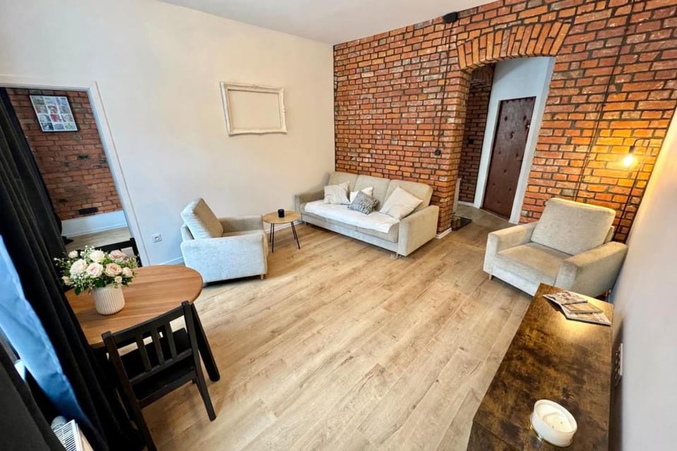 Living room, Photo of the whole room, Seating area