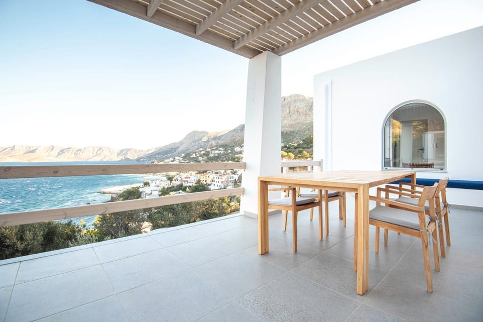 Day, View (from property/room), Seating area, Dining area, Mountain view, Sea view