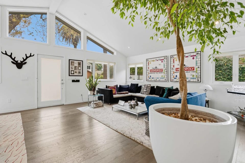 Mar Vista 3BR Near Venice Beach by Colby and Conrad House in Mar Vista