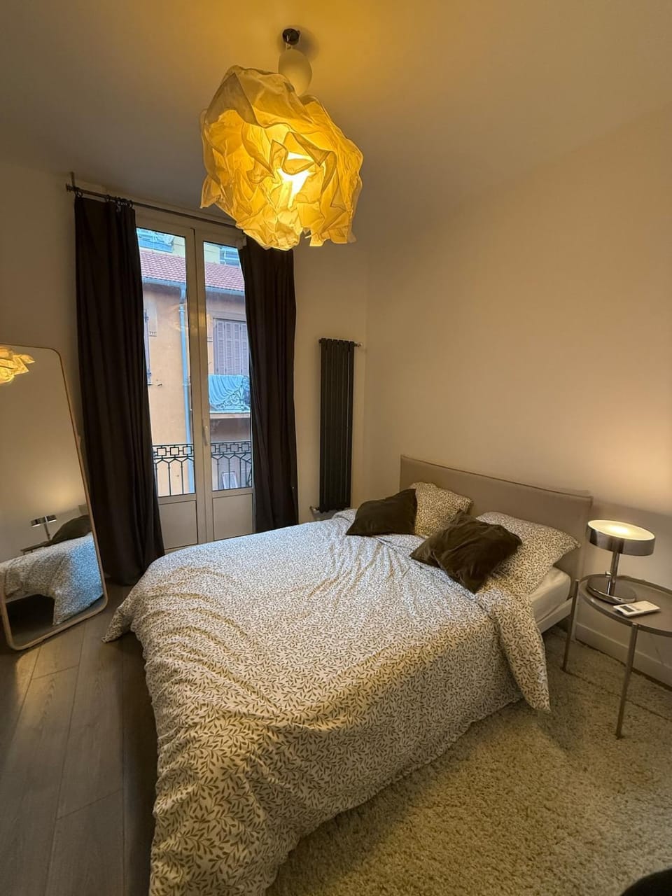 Bed, Bedroom, air conditioner