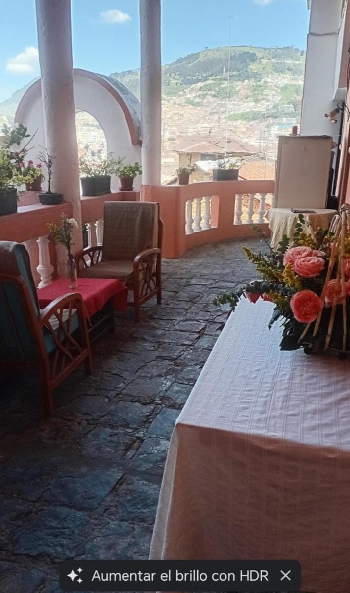 Casa Paulina Quito Ecuador Bed and Breakfast in Quito