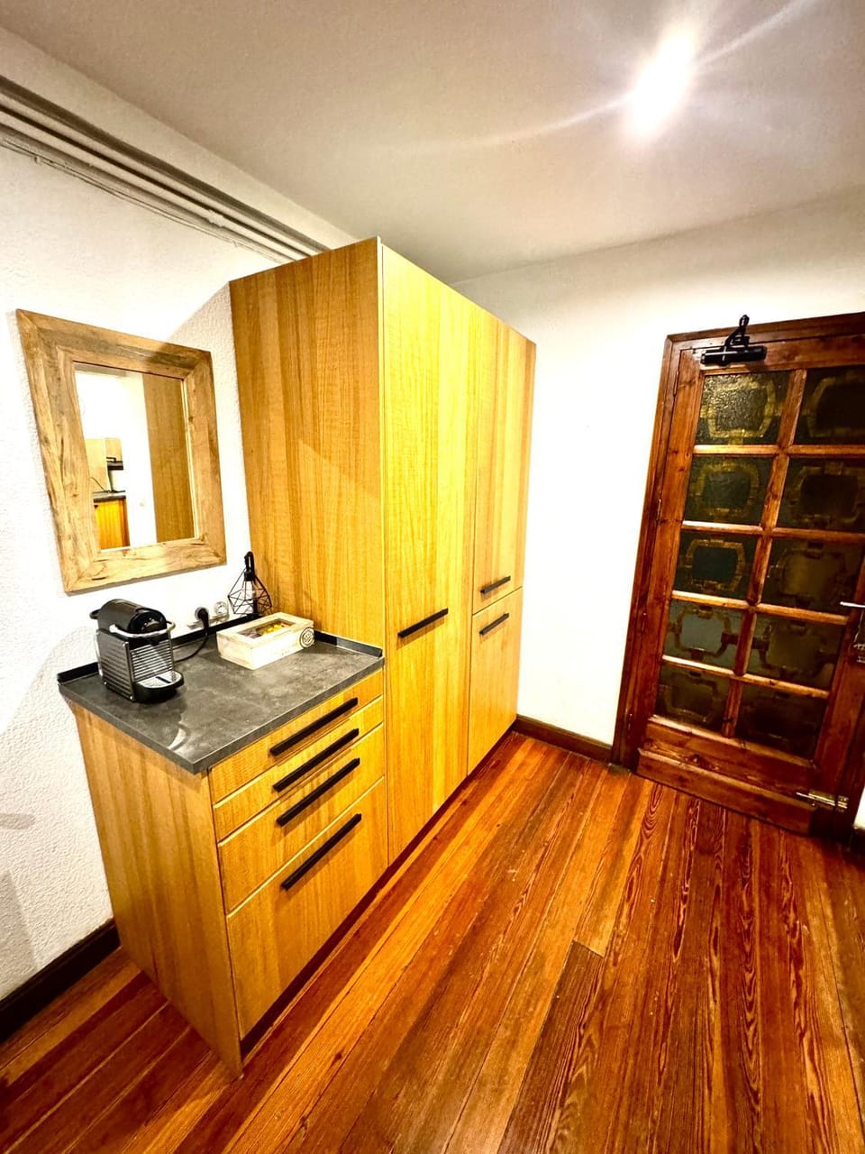 Coffee/tea facilities, Kitchen or kitchenette