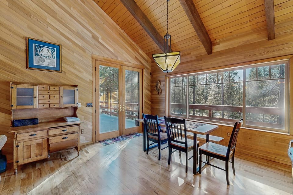 Ponderosa Cabin Cabin in Three Rivers