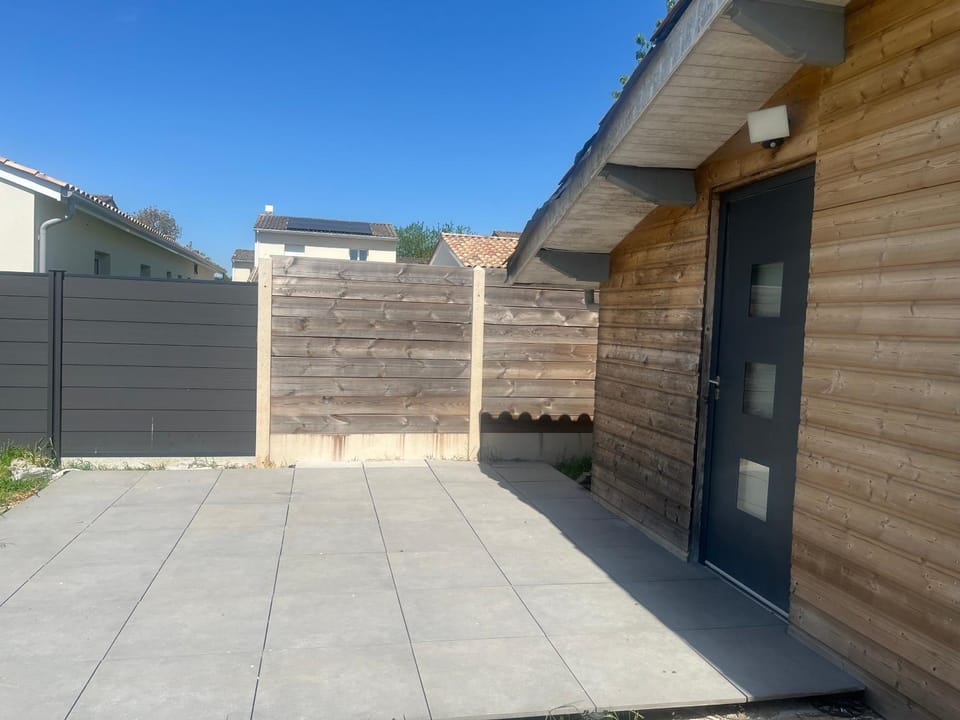 Patio, Balcony/Terrace