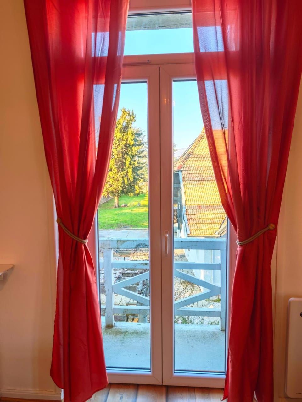 Bedroom, Garden view