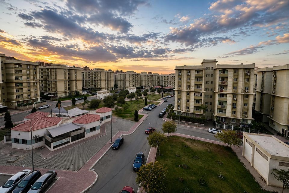 Neighbourhood, Bird's eye view, City view, Street view, Sunrise, Sunset, Parking