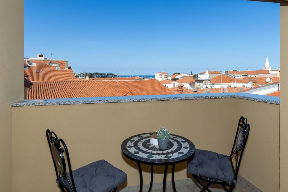 View (from property/room), Balcony/Terrace, Sea view
