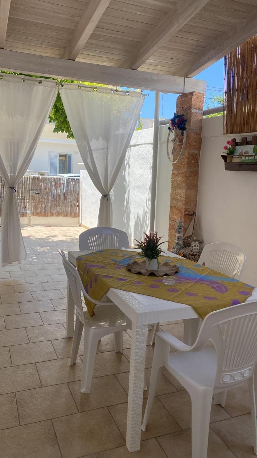 Inner courtyard view