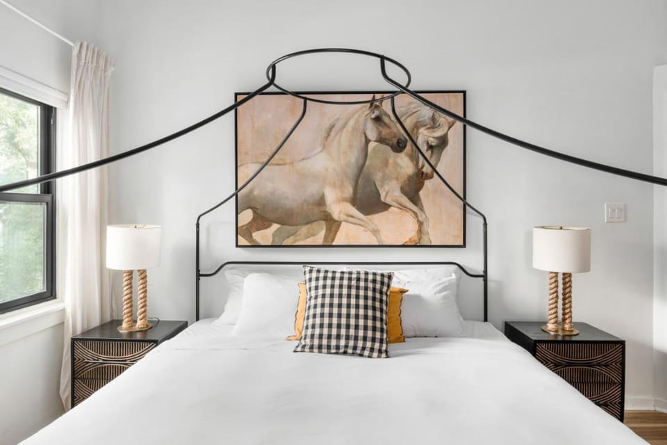 Inman Park Beltline Outpost Apartment in Atlanta