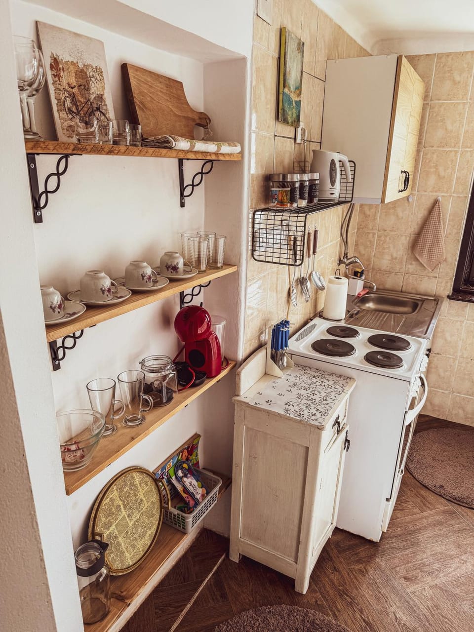 Kitchen or kitchenette, stove