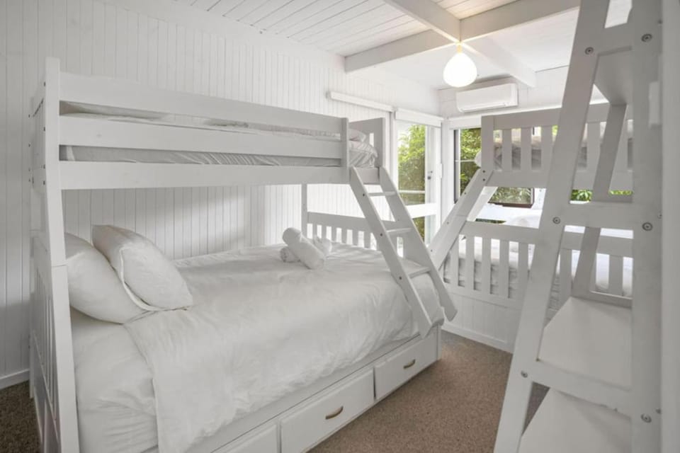 The Deck House House in Lorne