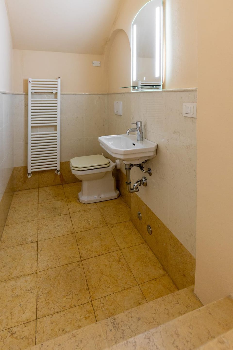 Dimora Aldrovandi, in the heart of Bologna Apartment in Bologna