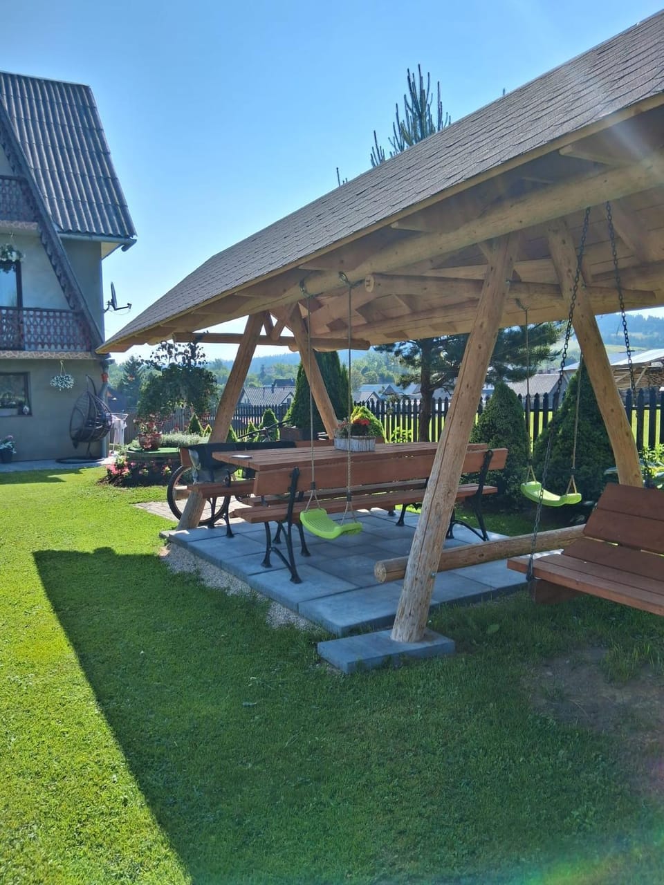 Spring, Day, Natural landscape, BBQ facilities, BBQ facilities, Garden view, sunbed