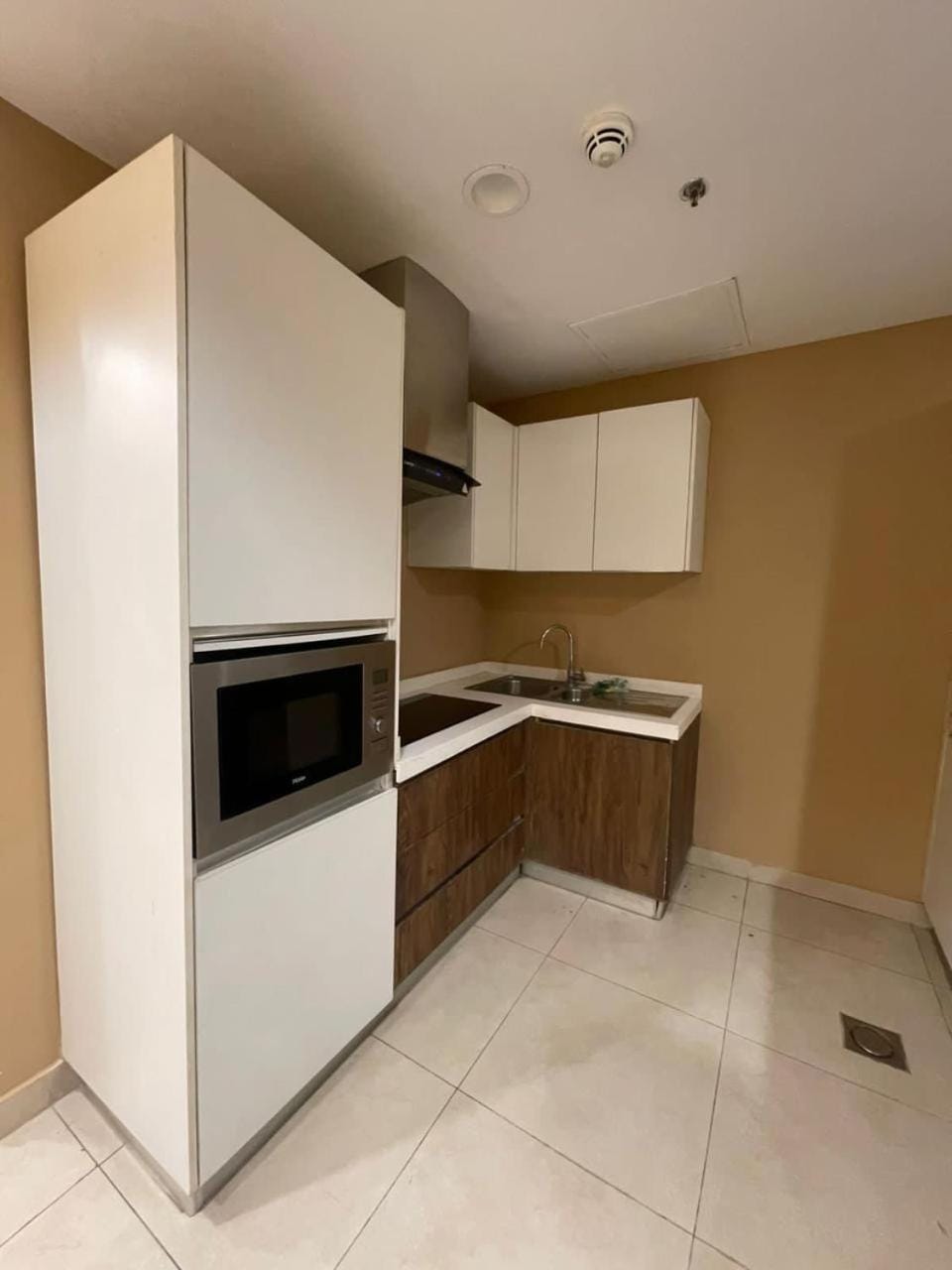 Goldcrest apartment Apartment in Lahore