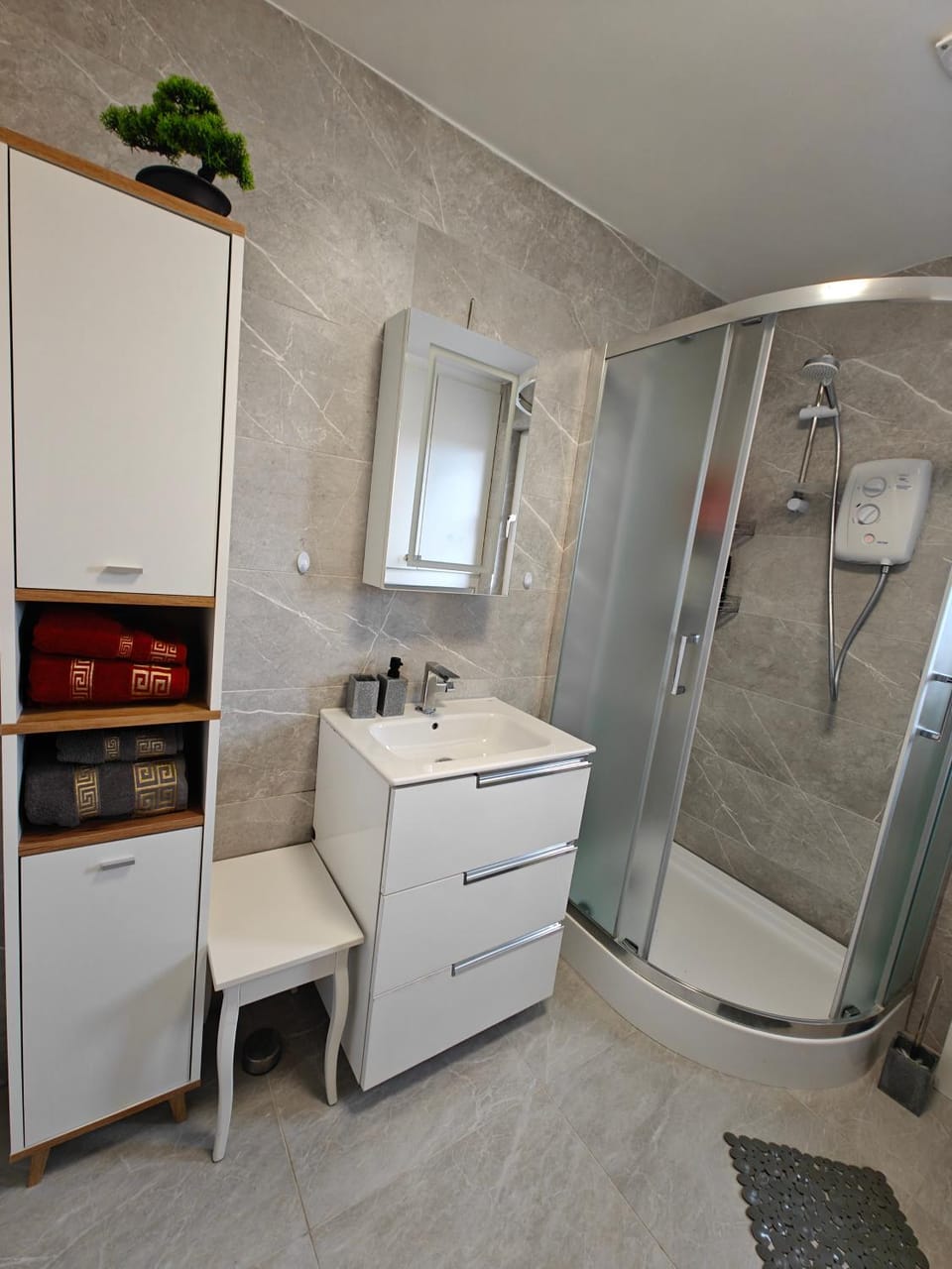 Clonakilty Cozy Nest Apartment in Clonakilty