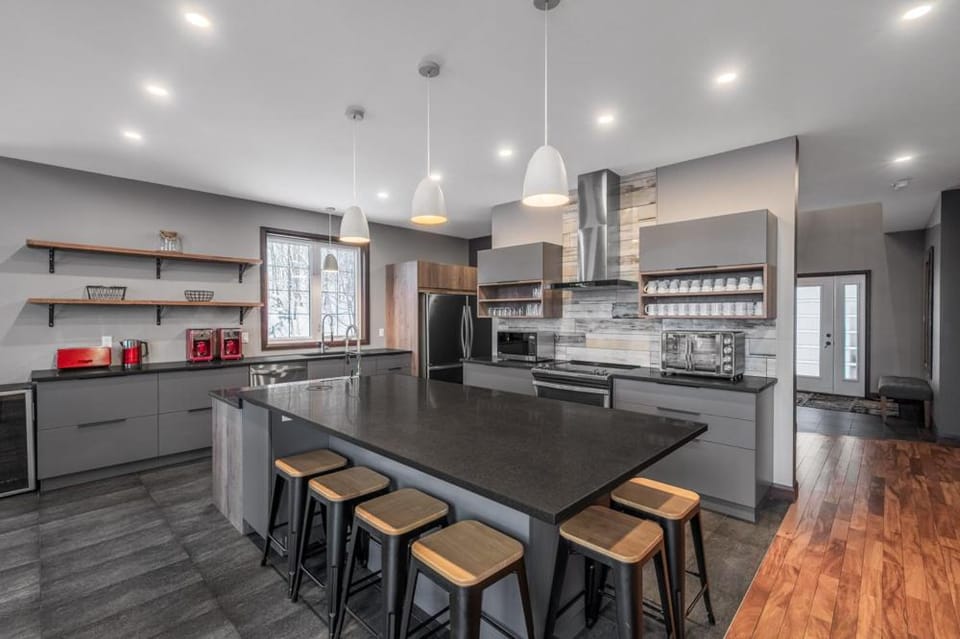 Blanc40 Chalet in Quebec