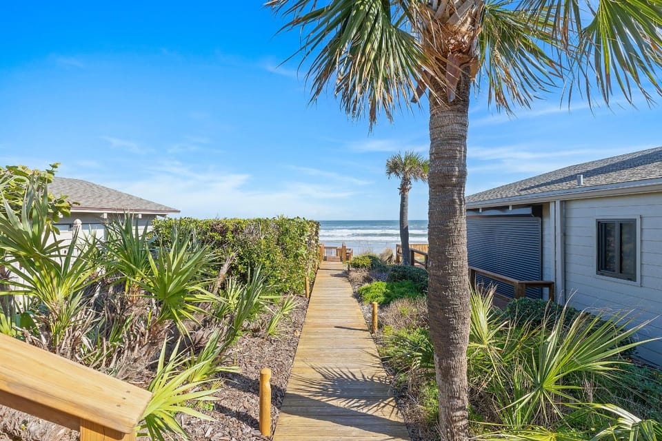 Sea Dunes Nautilus B8 House in Edgewater