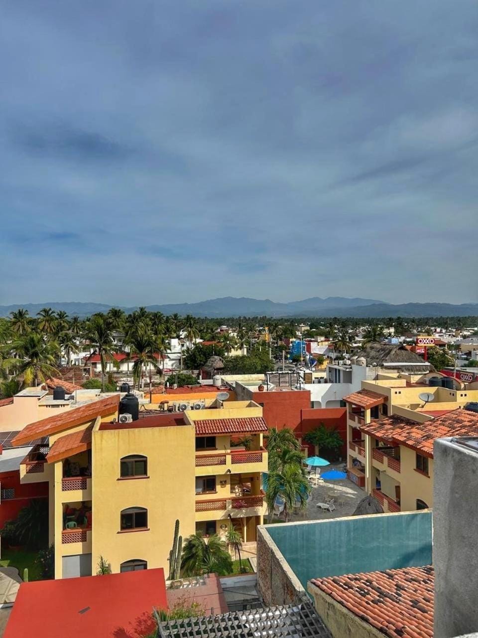Apartment 1 Maleconcito del Sol, Barra de Navidad Apartment in Barra de Navidad
