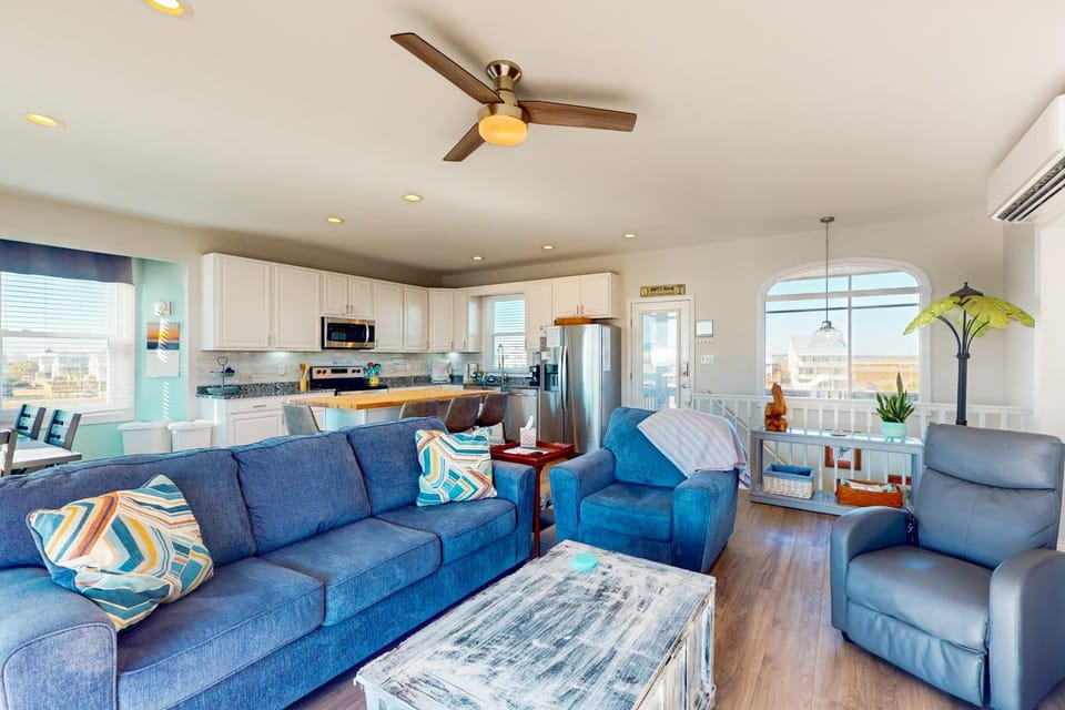 NTB2385 Secluded Sands House in North Topsail Beach