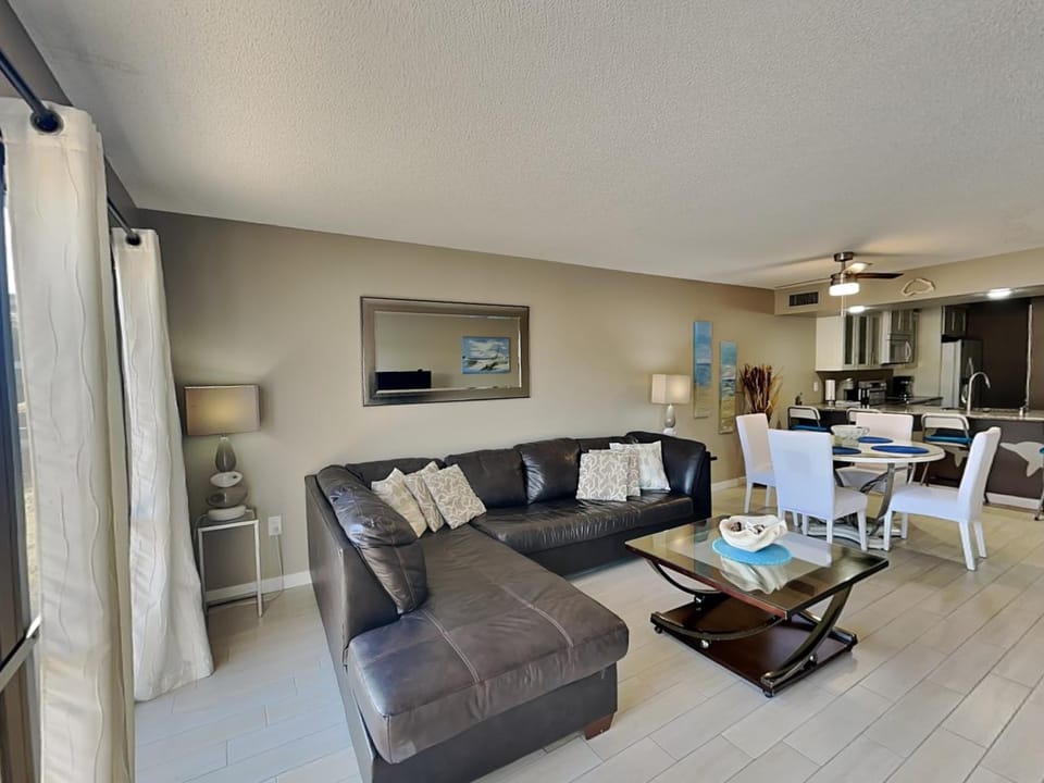 Edgewater Villa #1902 House in Panama City Beach