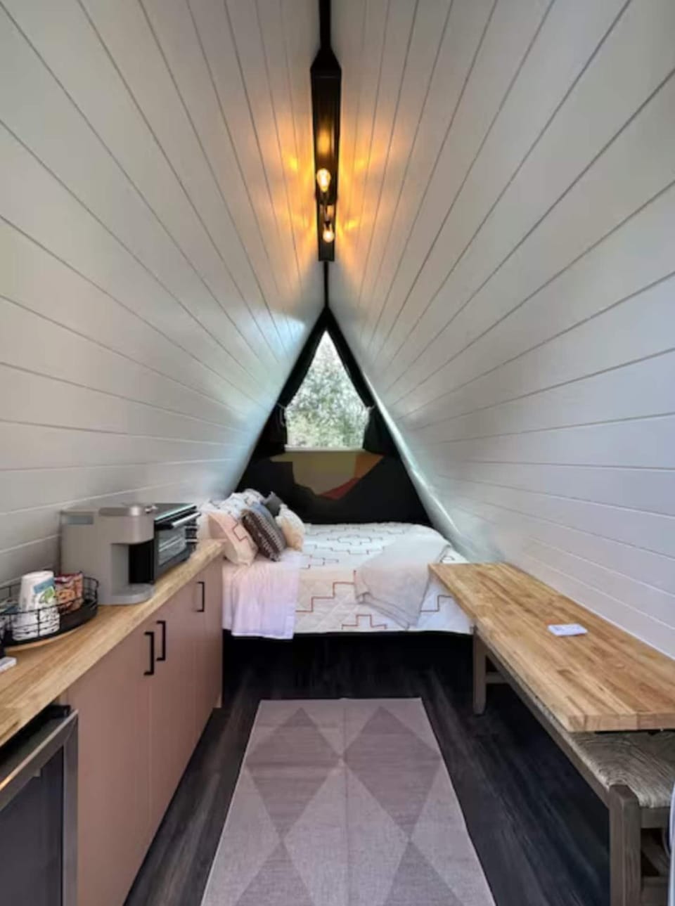 NEW! Unique Modern Glamping Chalet #4 House in Orderville