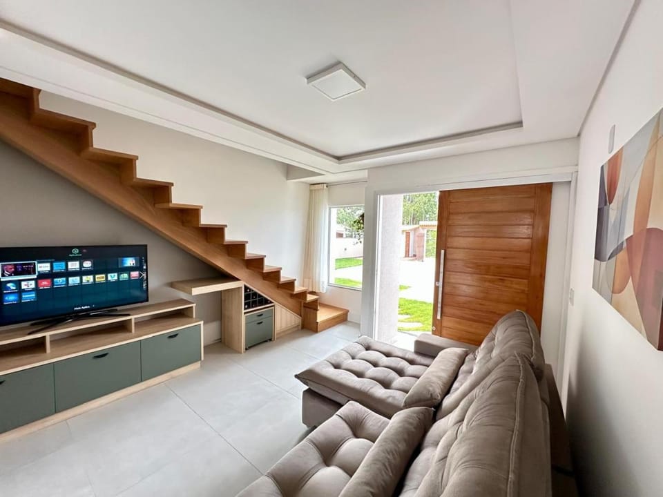 Communal lounge/ TV room, Living room, Evening entertainment