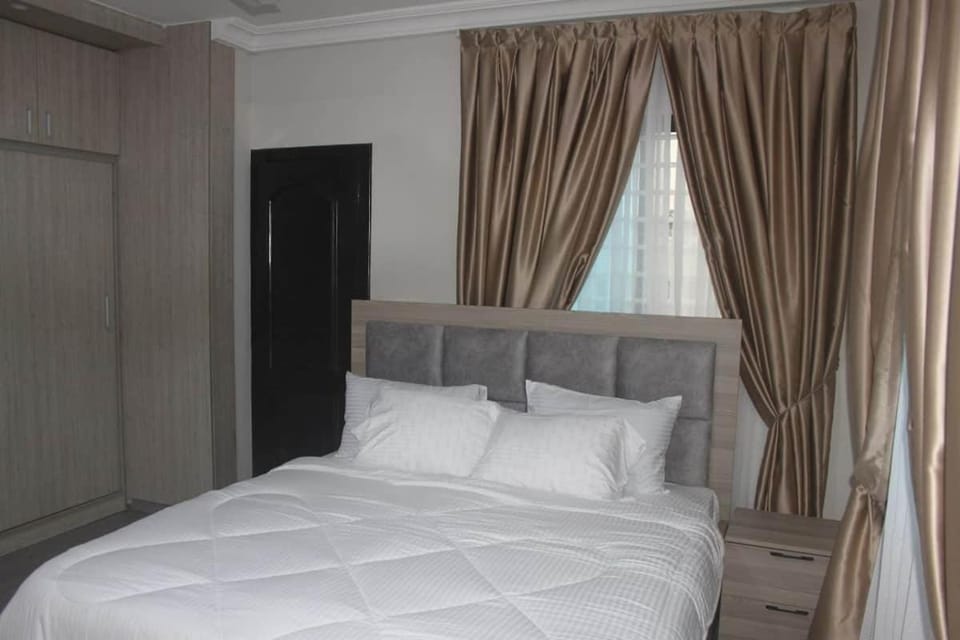 Beautiful 2bdr Apt @Shayshan Heights, East Airport Apartment in Accra