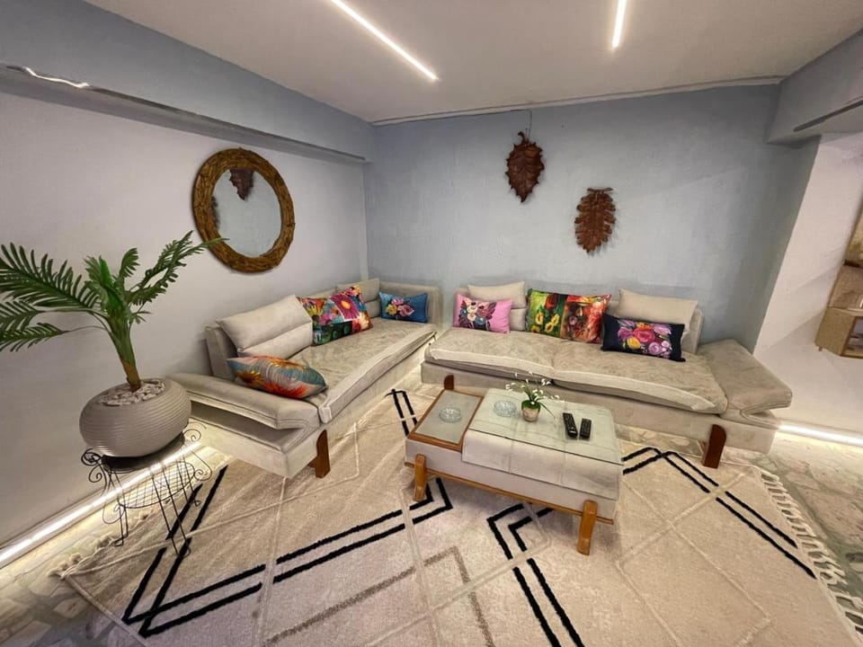 Cozy studio mohandseen Apartment in Egypt