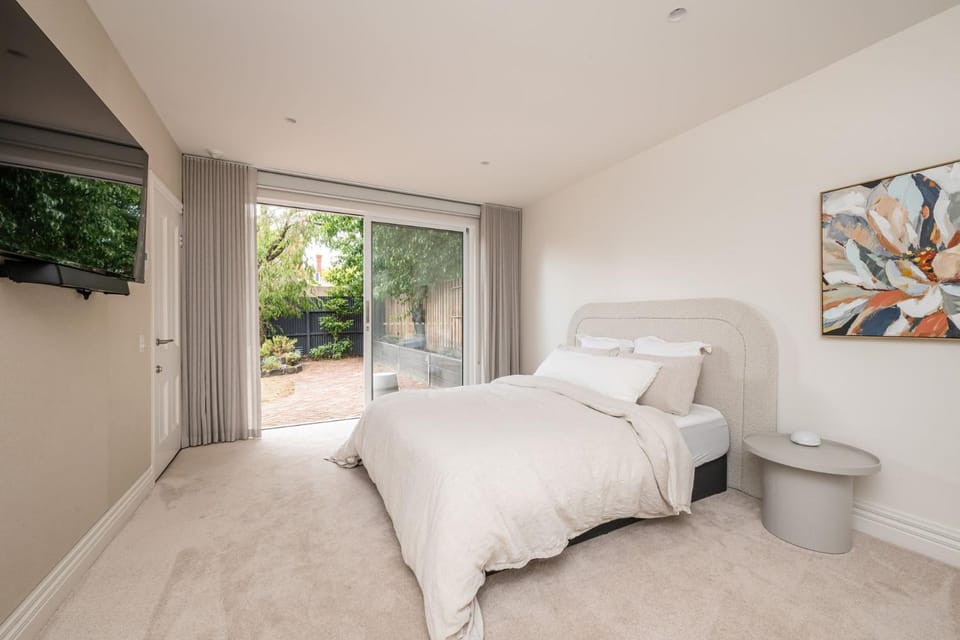 Harmony Lane, Elsternwick House in Melbourne